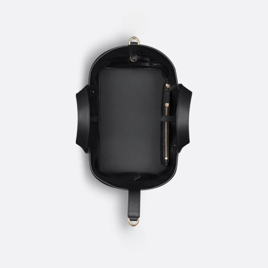 Classic Dr Tjr Medium Vertical Tote Bag